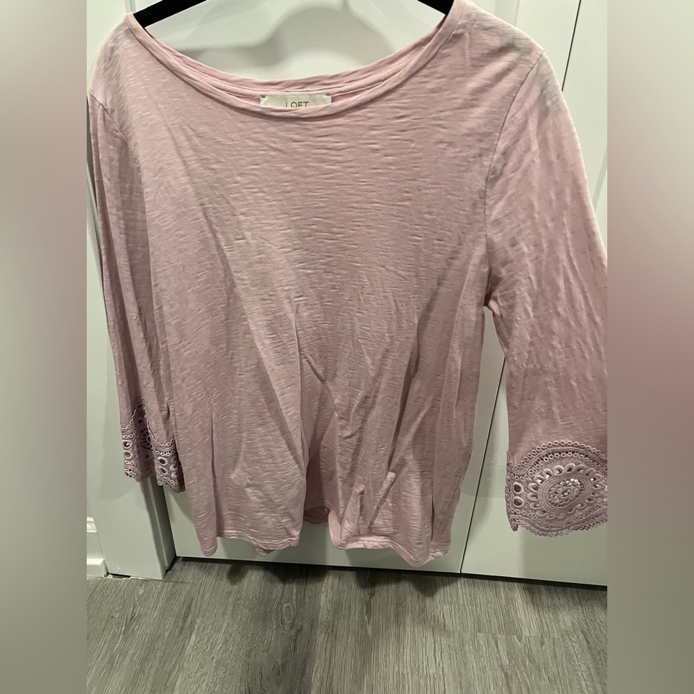 Loft detailed sleeve cotton shirt